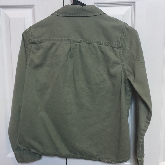 Green jacket. - Picture 5 of 6
